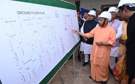 Kanpur News: समय से पूरा हो कन्वेंशन सेंटर और मेट्रो (Metro) स्टेशन का कार्य, गुणवत्ता का रखें विशेष ध्यानः CM