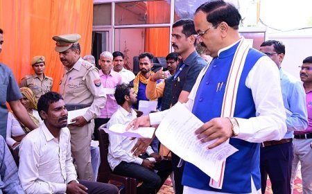 Lucknow News: उप मुख्यमंत्री केशव प्रसाद मौर्य ने लगाया जनता दर्शन कार्यक्रम- हर व्यक्ति की हर समस्या का हर सम्भव किया जायेगा निदान। 