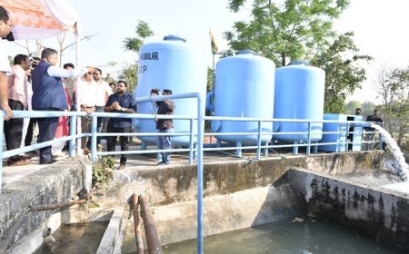 Lucknow News: मुख्य सचिव ने अधिस्थापित इनर्ट सॉलिड रिमूवल मॉड्यूलर बायो-रेमेडीएशन सीवेज ट्रीटमेंट प्लांट का किया निरीक्षण। 