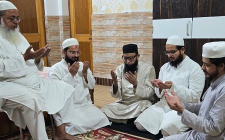 Deoband News: रोजे रखने वालों पर अल्लाह करता है रहमतों की बारिश, उत्तराखंड के पूर्व राज्यमंत्री मौलाना मसूद मदनी के आवास पर तरावीह हुई मुकम्मल