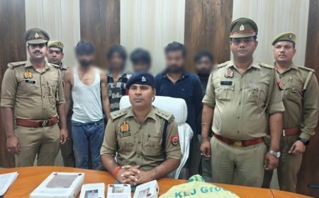 Hathras News: गाड़ियों को चोरी कर काटकर स्क्रेप बेचने वाले गैंग का भंडाफोड कर गैंग के पांच सदस्यों को किया गिरफ्तार। 