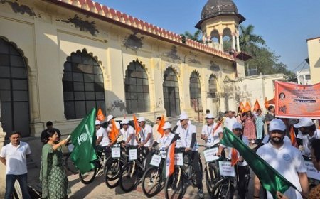 Lucknow News: भातखंडे संस्कृति विश्वविद्यालय द्वारा आयोजित दो दिवसीय साइकिल यात्रा आरंभ।