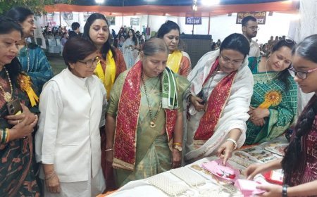 Agra News: राष्ट्र सेविका समिति एवं सेवा भारती ब्रज प्रदेश द्वारा 40 वें नवसंवत्सर मेले का सफल आयोजन, मेयर, जॉइंट कमिश्नर, प्रथम सी‌ए महिला सहित कई मनीषी उपस्थित हुए