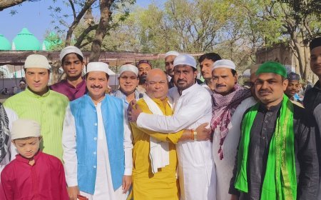 Hardoi News: पाली के ईदगाह में अदा की गई ईद की नमाज, मांगी गई मुल्क में अमन-चैन और खुशहाली की दुआ