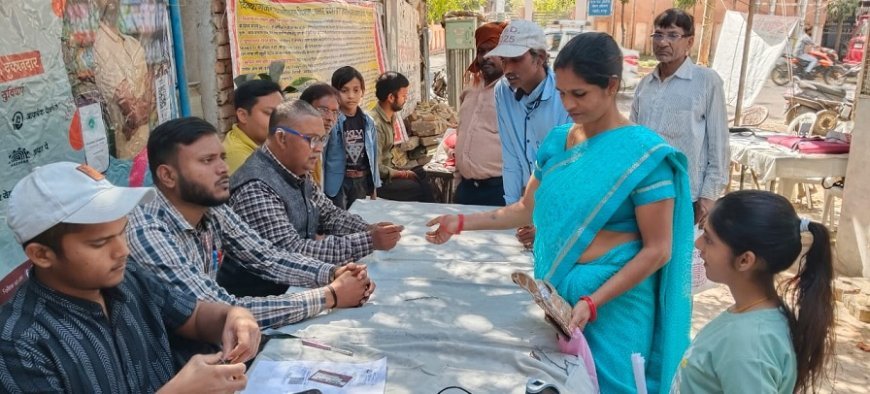 Kanpur News: समस्या के समाधान शिविर में दिव्यांगजनों की हल हुई पेंशन की समस्या। 