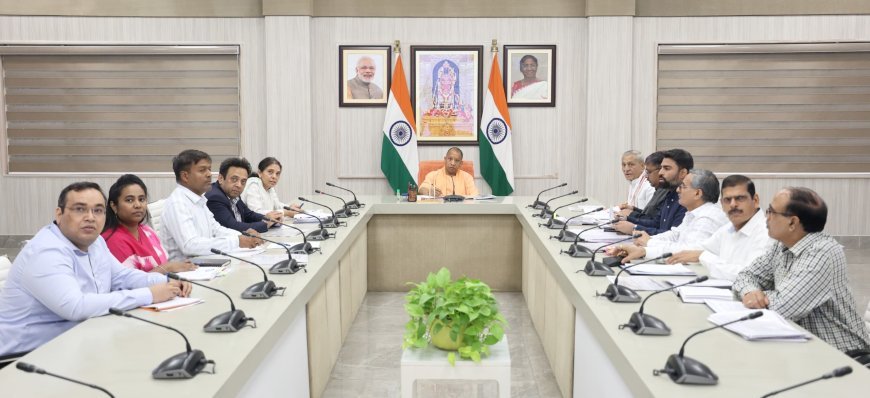 Lucknow News: जनपदों में मास्टर ट्रेनर के माध्यम से गन्ना किसानों का कराएं प्रशिक्षणः CM