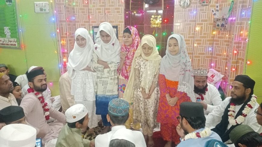 Sambhal News: तरावीह में हुआ कुरआन पाक मुकम्मल, अब्दुल रहमान की हुई दस्तारबंदी। 