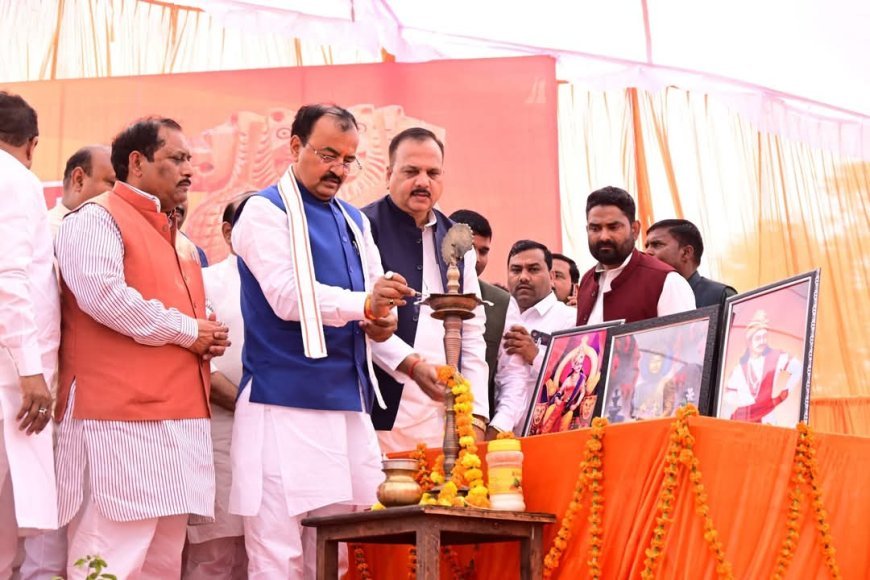 Hardoi News: 2047 तक सपा की साइकिल को चलने लायक नहीं छोड़ना है और पंचर कर सैफई पहुंचा देना है- डिप्टी सीएम केशव प्रसाद