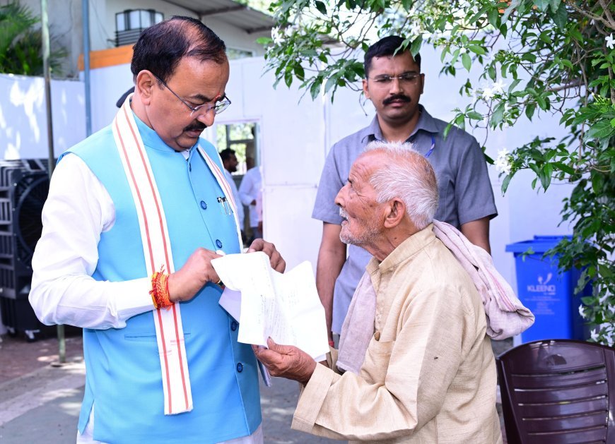 Lucknow News: समाधान भी होगा, सुविधाएं भी मिलेंगी, हर व्यक्ति की हर समस्या का हर सम्भव किया जाएगा निदान- केशव प्रसाद मौर्य