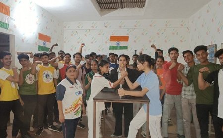 Hardoi News: 16वी राज्य स्तरीय पंजा कुश्ती आर्म रेसलिंग प्रतियोगिता में प्रतिभाग करने के लिए चयन ट्रायल का हुआ आयोजन। 