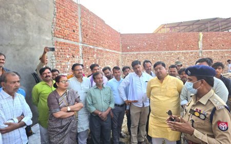 Hathras News: कोल्ड स्टोरेज में लगी भीषण आग, सदर विधायक ने ली जानकारी