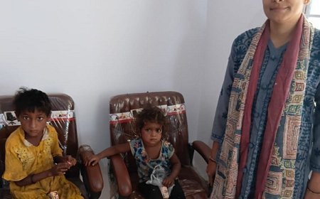 Hardoi News: गायब हुई दो बच्चियों को पुलिस ने सकुशल बरामद कर परिजनों को सौंपा।