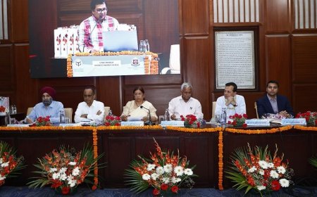 Lucknow News: उत्तर प्रदेश में क्लीनिकल ट्रायल्स विस्तार के लिए हाई-लेवल कॉन्फ्रेंस का आयोजन।