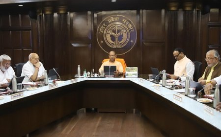 Lucknow News: योगी सरकार ने पीआरडी स्वयंसेवकों का बढ़ाया ड्यूटी भत्ता, सीएम योगी की अध्यक्षता में आयोजित मंत्री परिषद की बैठक में प्रस्ताव को मिली मंजूरी। 