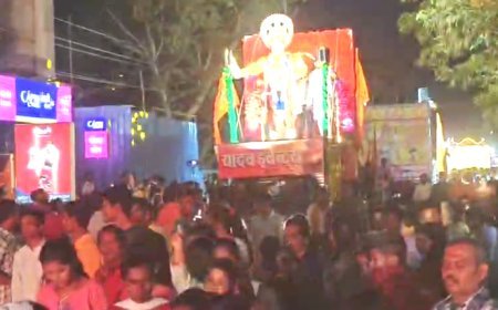 Baitul News: नगर भ्रमण पर निकले घाटा मेहंदीपुर बालाजी महाराज, स्वर्ण रथ पर सवार होकर निकले बालाजी महाराज