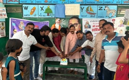 Deoband News: राष्ट्रीय वाल्मीकि क्रांतिकारी मोर्चा ने धूमधाम से मनाई बाबा साहेब की जयंती। 