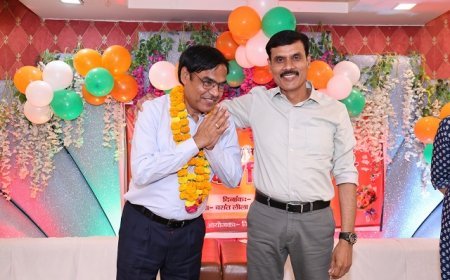 Hardoi News: डॉ नन्द किशोर को दी गयी भावभीनी विदाई- अब अलीगढ़ मण्डल में संयुक्त निदेशक कृषि के रुप में अपनी सेवाएं देंगे।