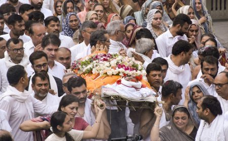 Pahalgam Terror Attack: पाक मीडिया की बेशर्मी- पहलगाम हमले को भारत की साजिश बताया, जांच में सामने आया कि आतंकियों ने हिंदुओं को चुन-चुनकर निशाना बनाया