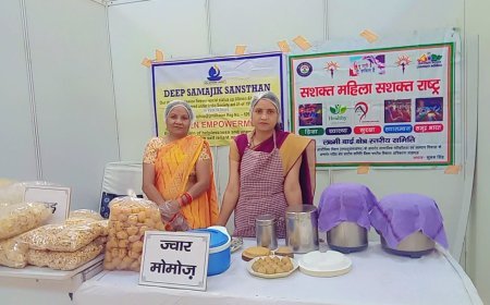 Lucknow News: प्रधानमंत्री सूक्ष्म खाद्य उद्योग उन्नयन योजनान्तर्गत लाभार्थियों द्वारा मिलेट्स आधारित उत्पाद तैयार कर स्टॉल लगाये गये