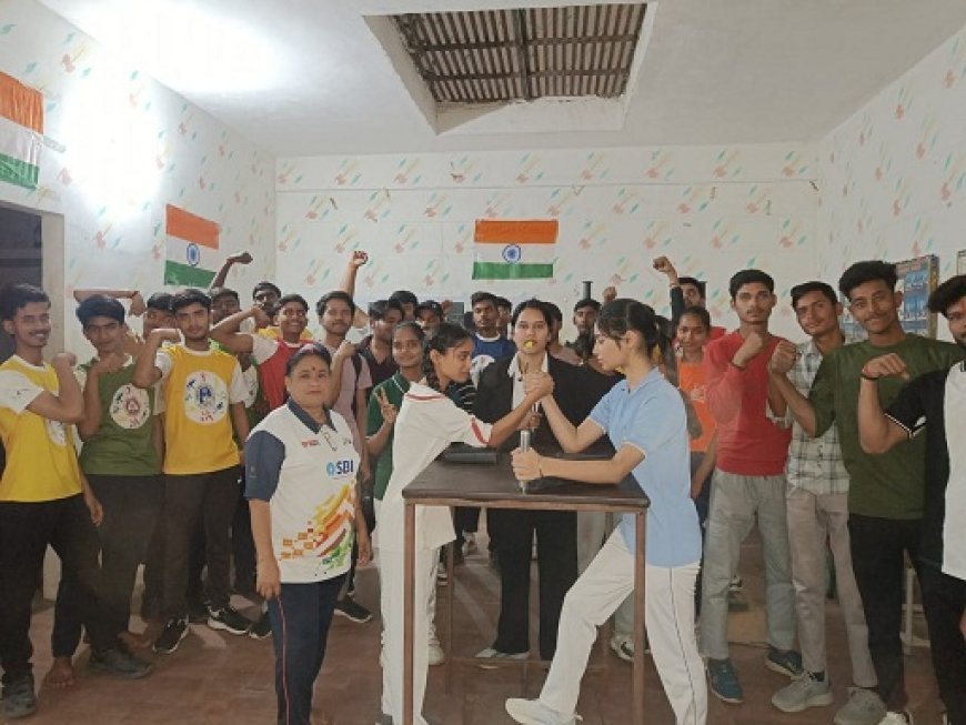 Hardoi News: 16वी राज्य स्तरीय पंजा कुश्ती आर्म रेसलिंग प्रतियोगिता में प्रतिभाग करने के लिए चयन ट्रायल का हुआ आयोजन। 