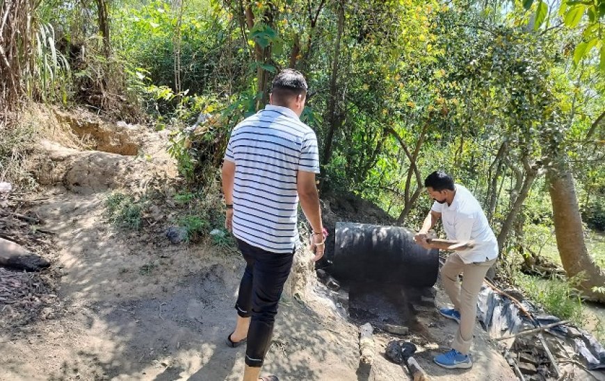 Uttarakhand News: 6 कच्ची अवैध शराब की भटिया तोड़ी 10 हजार लीटर लहन नष्ट किया। 