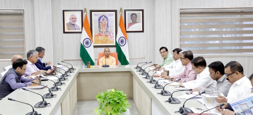 Lucknow News: सिटी बस सेवा में निजी ई-बस संचालकों को भी मिले मौका, किराया, पार्किंग, रूट भी हो सुनिश्चित: CM