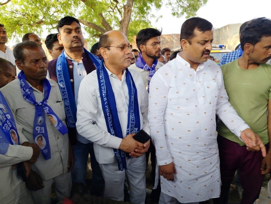 Hardoi News: धारदार हथियार से हमला करने की घटना के बाद पीड़ितों से मिलने पहुंचा BSP प्रतिनिधि मंडल