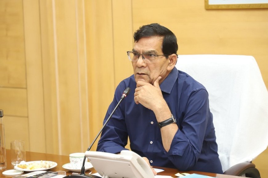 Lucknow News: गर्मी में 100 केवीए से ऊपर के पावर ट्रांसफार्मर क्षतिग्रस्त होने पर जिम्मेदार कार्मिको पर होगी सख़्त कार्रवाई। 