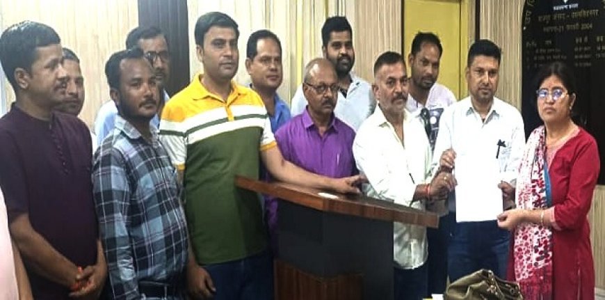 Uttarakhand News: कृषकों बी०पी०एल० परिवारों को अपने कृषि कार्यों अन्य मूलभूत ऋण उपलब्ध कराया जाए। 