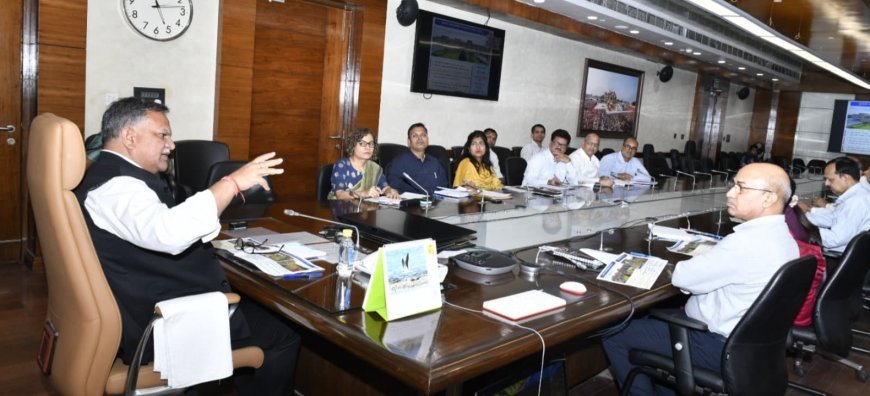 Lucknow News: CM मॉडल एवं CM अभ्युदय विद्यालय उत्तर प्रदेश की महत्वाकांक्षी परियोजना, विद्यालय के लिए सड़क के किनारे की भूमि को प्राथमिकता देने के निर्देश