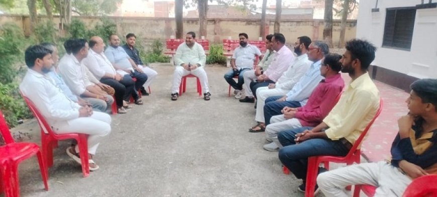 Sitapur News: मृतक परिवार को न्याय दिलाने के लिए ऐपजा संगठन ने की महत्वपूर्ण बैठक।