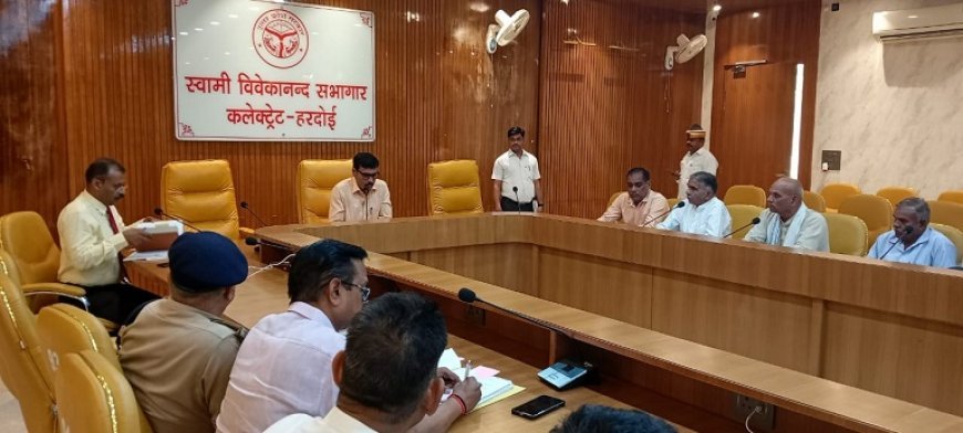 Hardoi News: गाँव में तोरण द्वार व शहीद के नाम पर एक सड़क का नामकरण किया जाये - एमपी सिंह