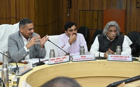 Lucknow News: क्रॉप वेदर वाॅच ग्रुप की वर्ष 2025-26 की तृतीय बैठक संपन्न, प्रदेश के कृषकों को आगामी सप्ताह हेतु मौसम आधारित कृषि परामर्श जारी 