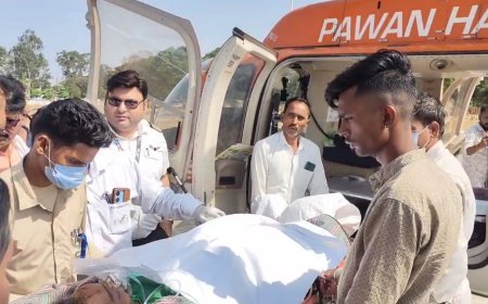 MP News: पीएम श्री एयर एम्बुलेंस सेवा के तहत हेड इंजरी से पीड़ित मरीज को बैतूल से भोपाल किया गया रेफर। 