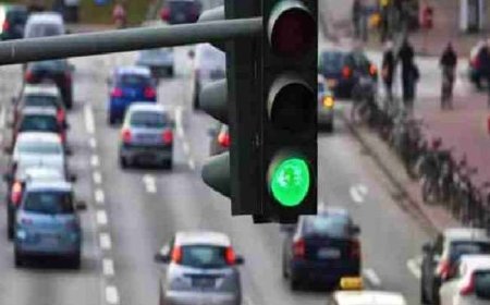 Ayodhya News: ITMS से अयोध्या में ट्रैफिक व्यवस्था को सुदृढ़ कर रही योगी (Yogi) सरकार