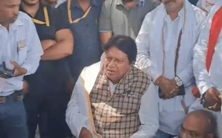 Hathras News: दलित बच्चे की हत्या पर सपा सांसद सुमन ने जताया शोक, एसपी से की वार्ता। 