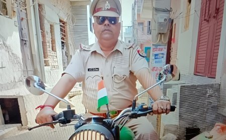 गाजियाबाद में आंधी-तूफान ने मचाई तबाही, ACP अंकुर विहार ऑफिस की छत ढही, सब-इंस्पेक्टर वीरेंद्र मिश्रा की दर्दनाक मौत।