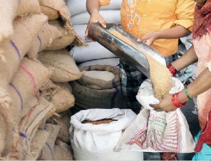 राशन कार्डधारकों के लिए जरूरी सूचना: 6 से 20 जुलाई तक मिलेगा मुफ्त गेहूं-चावल