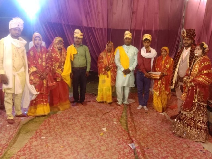 Hardoi News: जय माँ शीतला आदर्श सामूहिक विवाह समारोह यज्ञसेनी समाज द्वारा 5 जोड़े हुए एक दूजे के। 