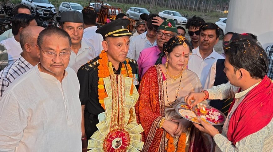 Uttarakhand News: सेवानिवृत्त कैप्टन प्रकाश दानू का किया जोरदार स्वागत। 