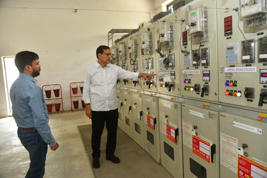 Lucknow News: ऊर्जा मंत्री ए.के. शर्मा ने लखनऊ के राजभवन 33/11 केवी विद्युत उपकेंद्र सीजी सिटी का किया औचक निरीक्षण
