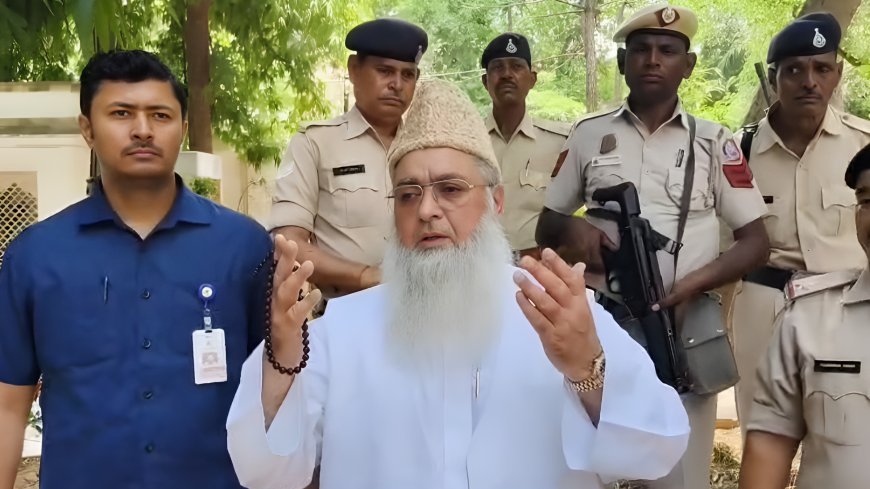 आतंकियों के जनाजे में नमाज और कब्र के लिए जमीन पर पाबंदी, वो इसके लायक नहीं, चीफ इमाम का फतवा