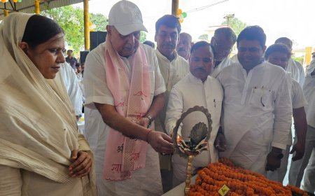 Lucknow News: लखनऊ के कसमंडी कला गांव के 866 किसानों को किसान सम्मान निधि का लाभ, अब तक लगभग 65 प्रतिशत लाभार्थी फॉर्मर रजिस्ट्री में करा चुके हैं पंजीकरण