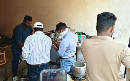 MP News: YG KING रेस्टोरेंट में गौमांस पकाने की सूचना पर पुलिस-प्रशासन की संयुक्त कार्रवाई, होटल सील, दो आरोपी गिरफ्तार। 