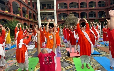 Bazpur News: ग्यारहवें अंतरराष्ट्रीय टीम दिवसीय योग शिविर का शुभारंभ। 