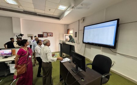 Lucknow News : भाषा विश्वविद्यालय में तकनीकी शिक्षा को नई उड़ान — छात्र सीखेंगे अत्याधुनिक प्रयोगशालाओं में