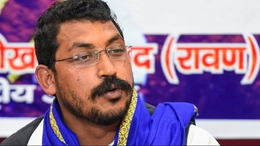 Politics News: चंद्रशेखर आजाद (Chandrashekhar Azad) का मुस्लिम और दलितों पर ट्रम्प कार्ड, हिन्दुओं को निशाना बनाकर विवादित बयान देकर गैर हिन्दुओं को लुभाने में लगे। 