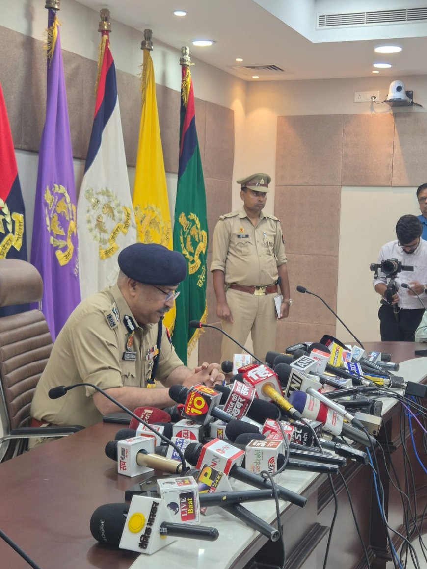 Lucknow News: UP Police के नए DGP राजीव कृष्ण ने लिया कार्यभार, अपराध के खिलाफ जीरो टॉलरेंस सहित 10 सूत्री एजेंडा किया पेश