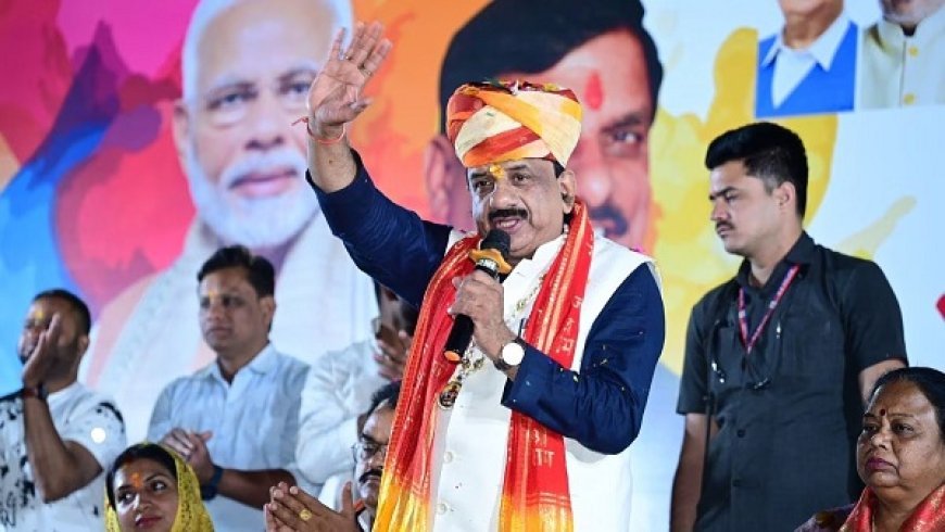 Politics News: भोपाल में ‘लव जिहाद’ पर बीजेपी सांसद आलोक शर्मा का विवादित बयान- मुस्लिम जिम ट्रेनरों की सूची तैयार, पुलिस को सौंपने की योजना. 