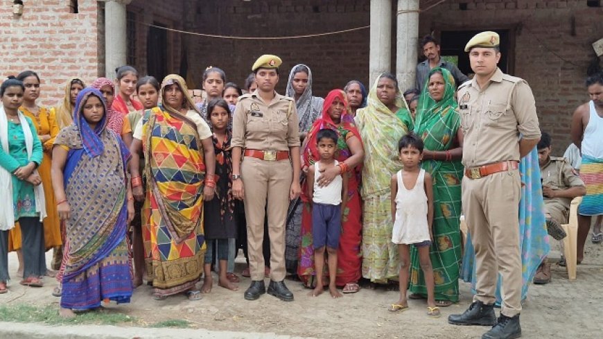 Hardoi News: मिशन शक्ति के तहत महिलाओ को किया गया जागरूक। 